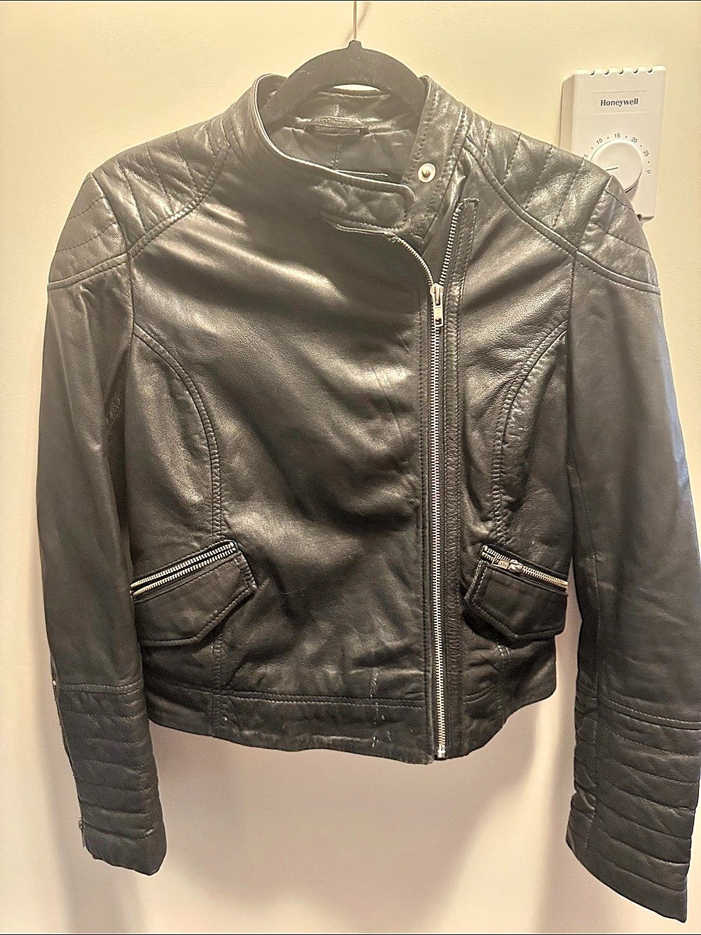 BB Dakota Women'Small Leather Moto Jacket Size Small Black